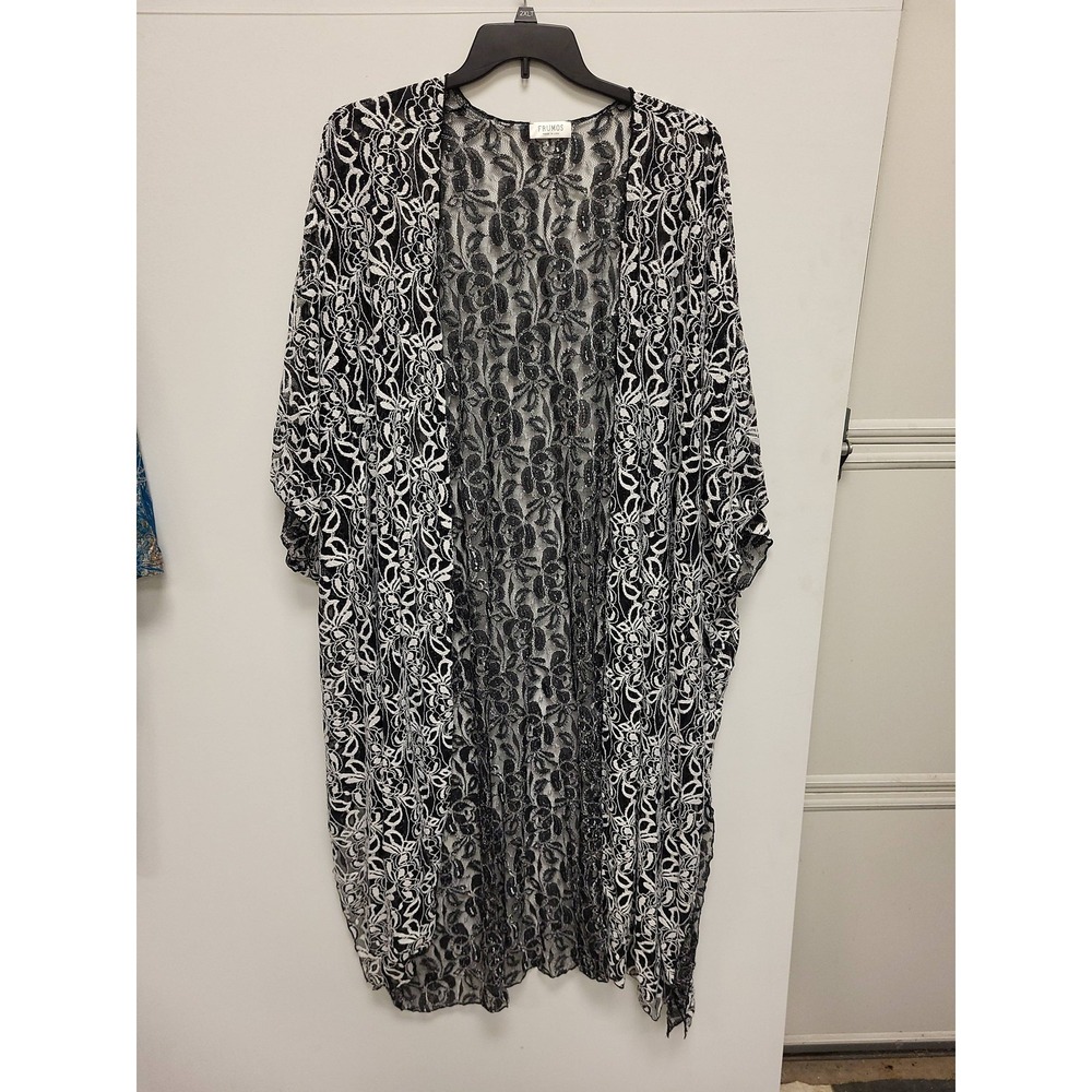 FRUMOS Kimono Black White Floral Lace USA Made Shrug Cover‎ Up Unspecified Size